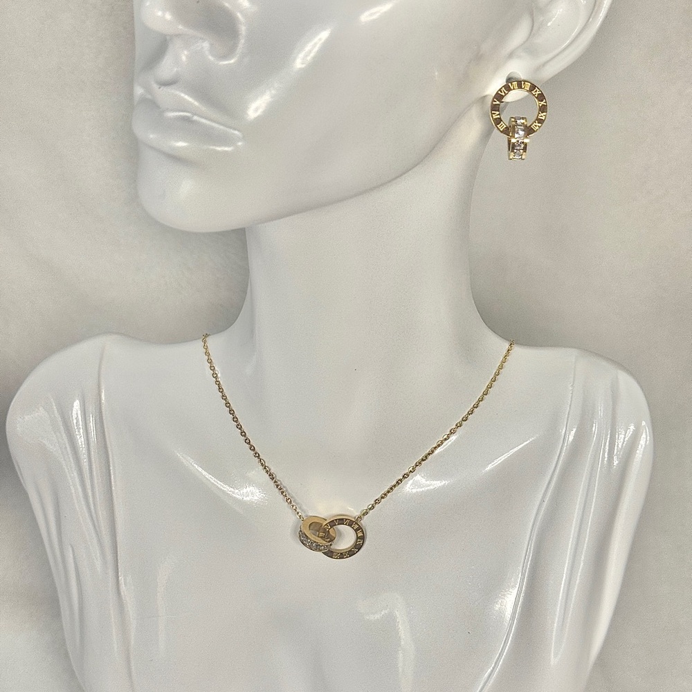 Elegant Gold and Silver Interlocking Necklace and Earring Set